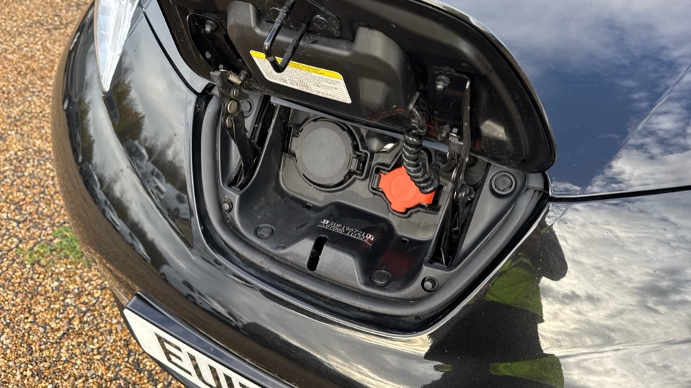 Used Nissan Leaf 2017 for sale - 76954271: Photo 21