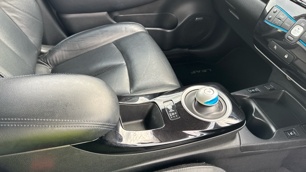 Used Nissan Leaf 2017 for sale - 76954271: Photo 28