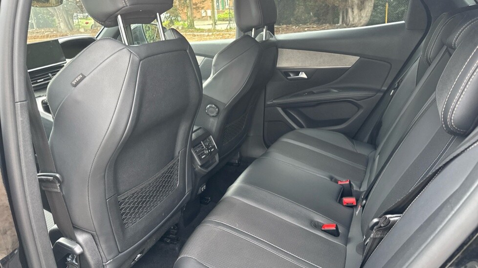 Used Peugeot 3008 2022 for sale - 76079031: Photo 14