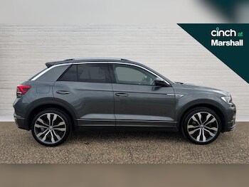 Used Volkswagen T-Roc 2020 for sale - 76350732: Photo