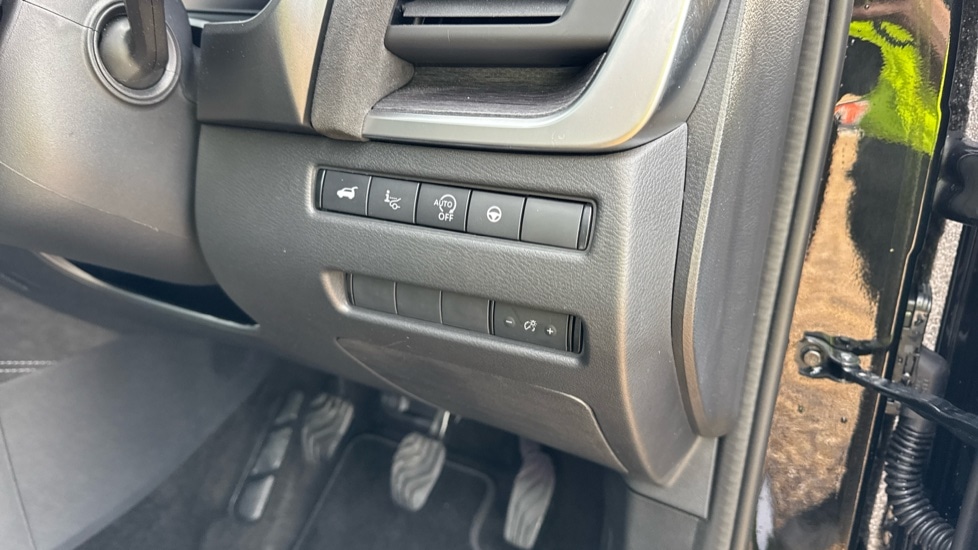Used Nissan Qashqai 2024 for sale - 76351018: Photo 37