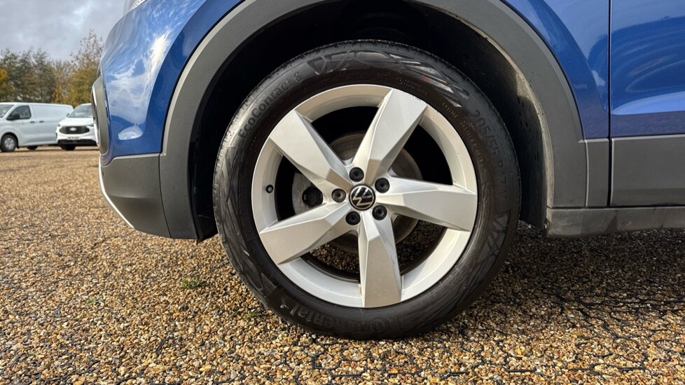 Used Volkswagen T-Cross 2020 for sale - 76372795: Photo 18