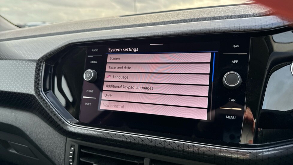 Used Volkswagen T-Cross 2020 for sale - 76372795: Photo 40