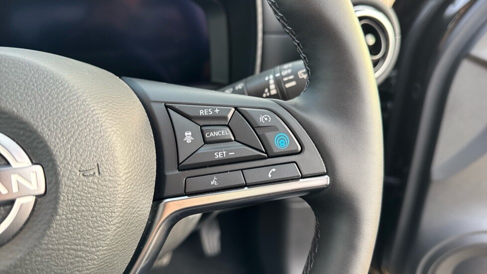 Used Nissan Juke 2024 for sale - 75996799: Photo 27