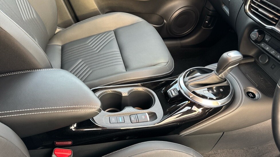 Used Nissan Juke 2024 for sale - 75996799: Photo 30