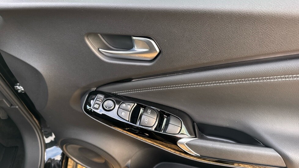 Used Nissan Juke 2024 for sale - 75996799: Photo 32