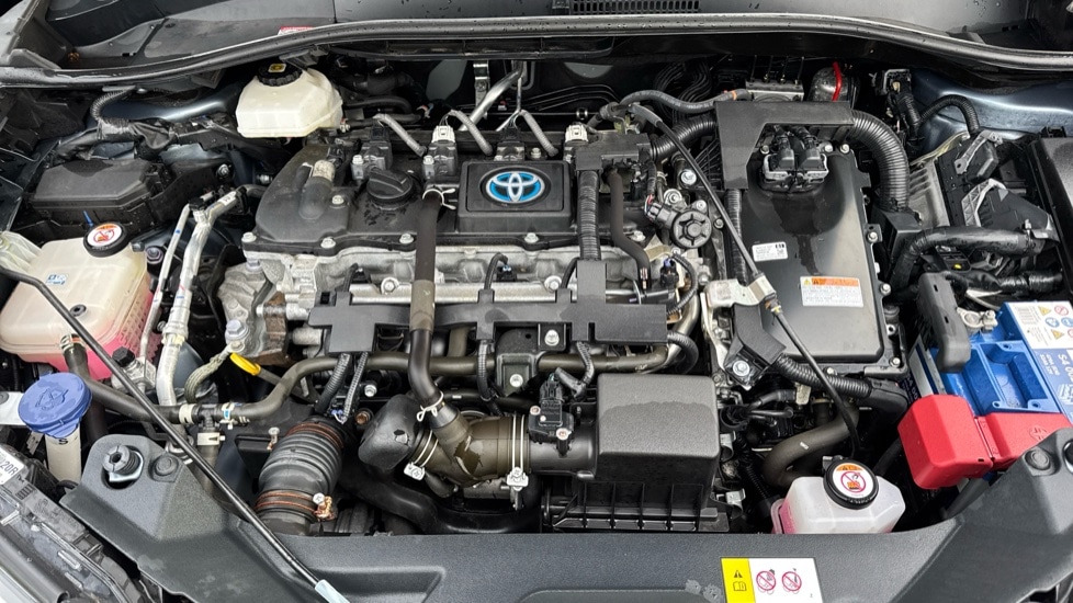 Used Toyota C-HR 2022 for sale - 76350957: Photo 16