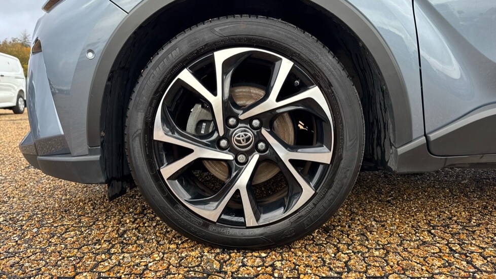 Used Toyota C-HR 2022 for sale - 76350957: Photo 18