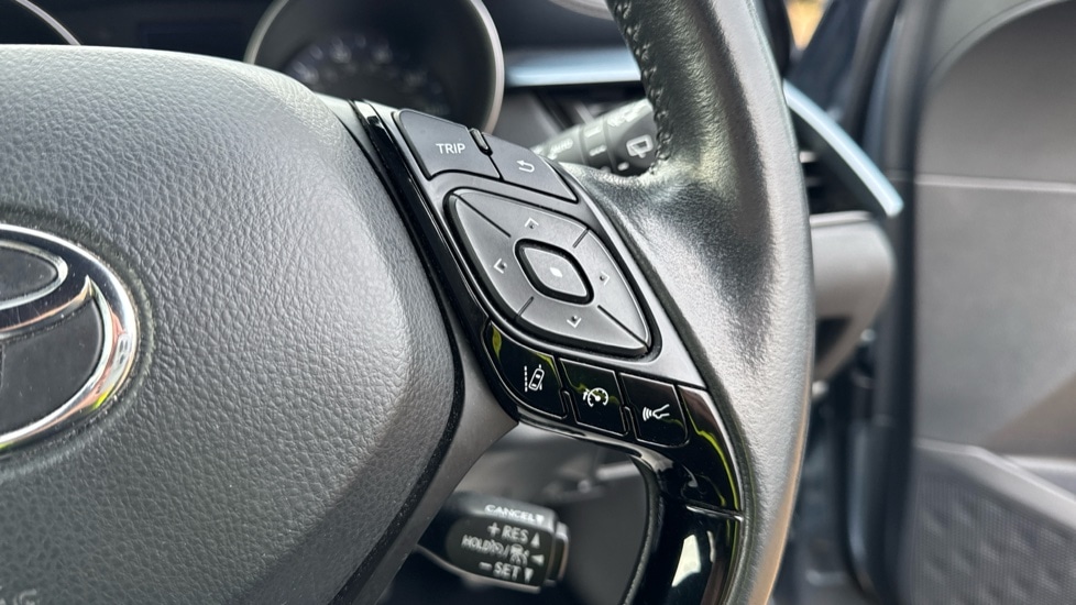 Used Toyota C-HR 2022 for sale - 76350957: Photo 23