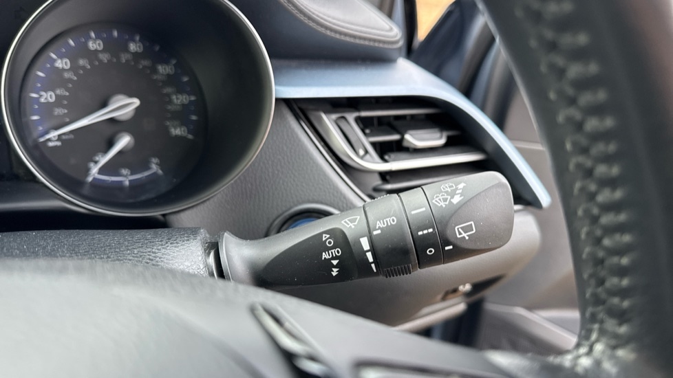 Used Toyota C-HR 2022 for sale - 76350957: Photo 25