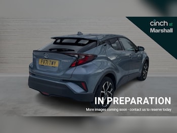 Used Toyota C-HR 2022 for sale - 76350957: Photo