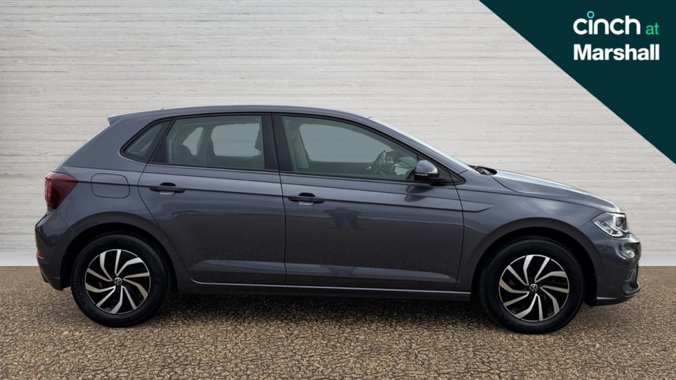 Used Volkswagen Polo 2022 for sale - 76350988: Photo 2