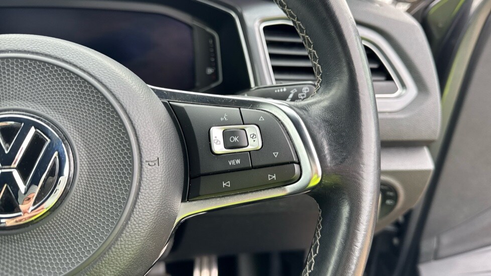 Used Volkswagen T-Roc 2020 for sale - 76745373: Photo 25