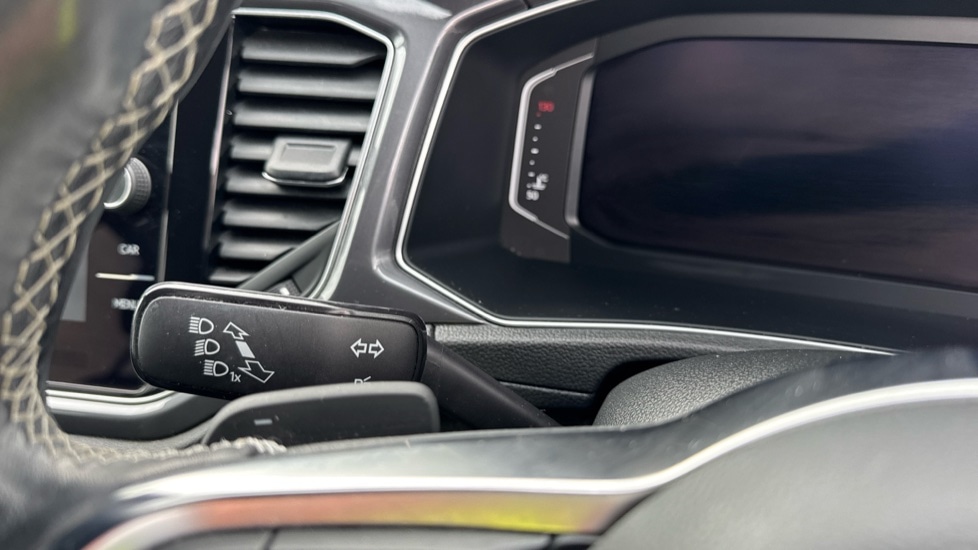 Used Volkswagen T-Roc 2020 for sale - 76745373: Photo 26