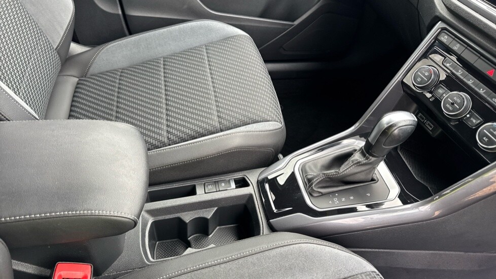 Used Volkswagen T-Roc 2020 for sale - 76745373: Photo 30