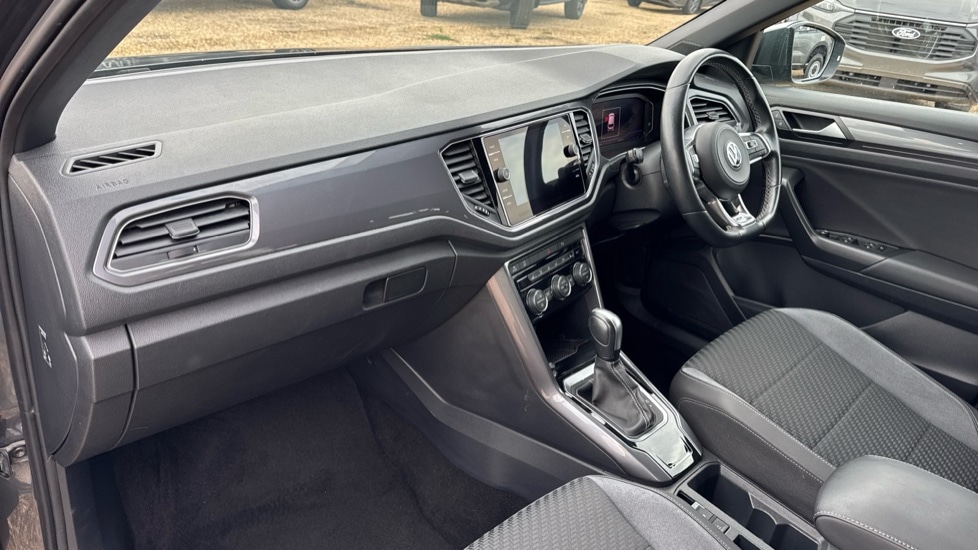 Used Volkswagen T-Roc 2020 for sale - 76851144: Photo 10