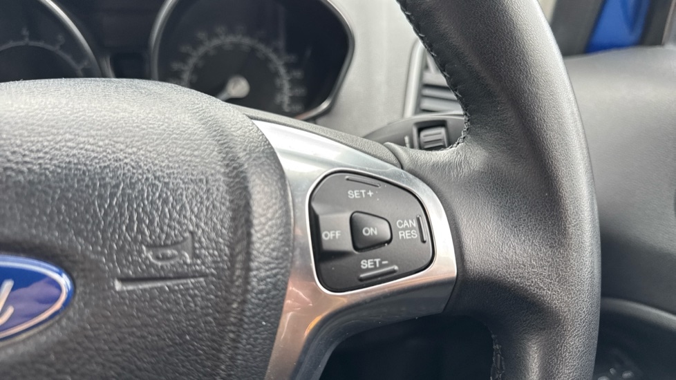 Used Ford Ecosport 2016 for sale - 76104136: Photo 24