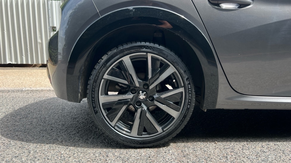 Used Peugeot 208 2022 for sale - 76130886: Photo 19