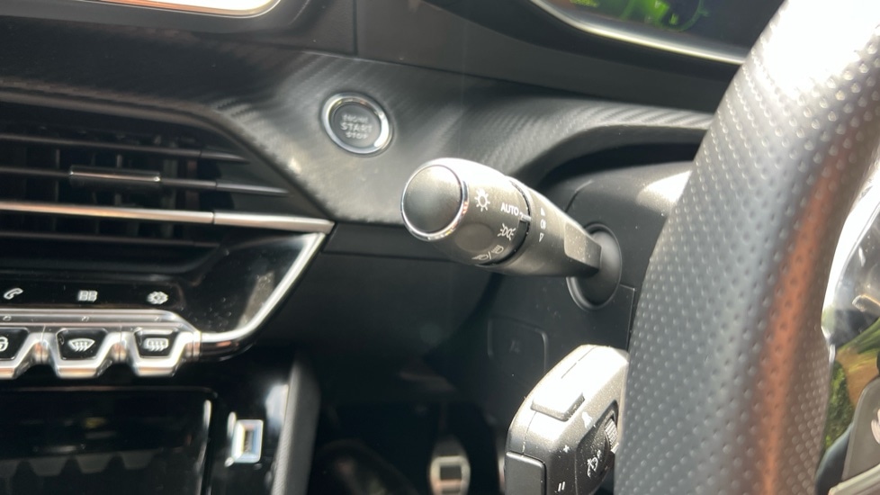 Used Peugeot 208 2022 for sale - 76130886: Photo 26