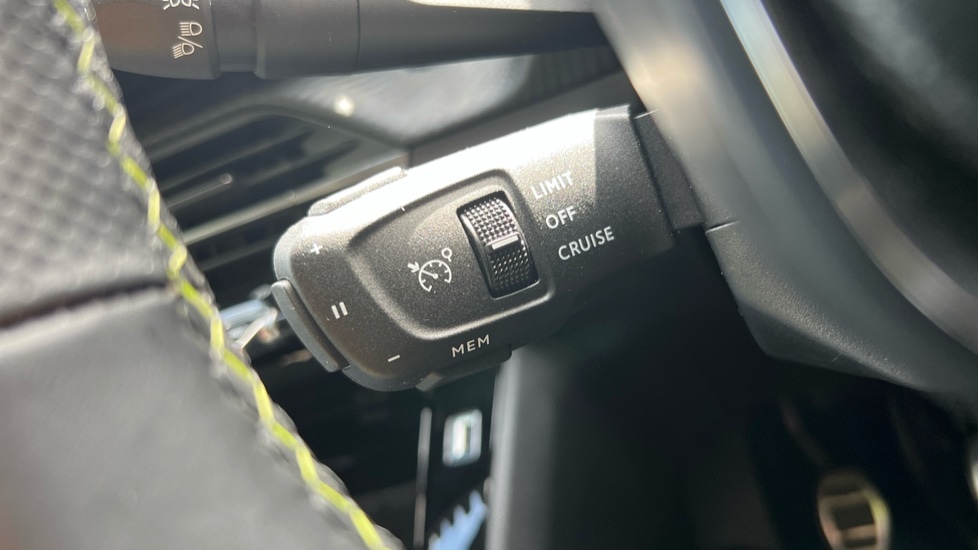 Used Peugeot 208 2022 for sale - 76130886: Photo 41
