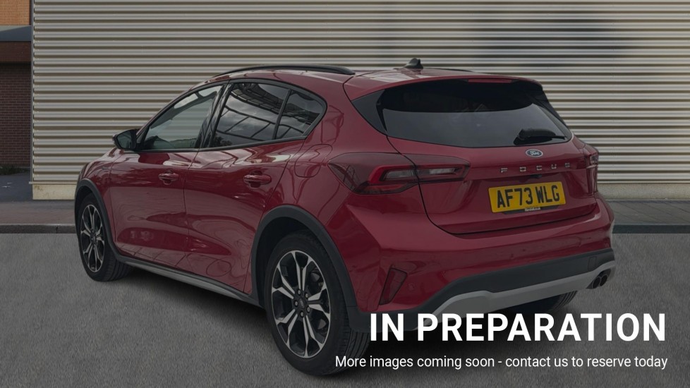 Used Ford Focus 2023 for sale - 76318743: Photo 2