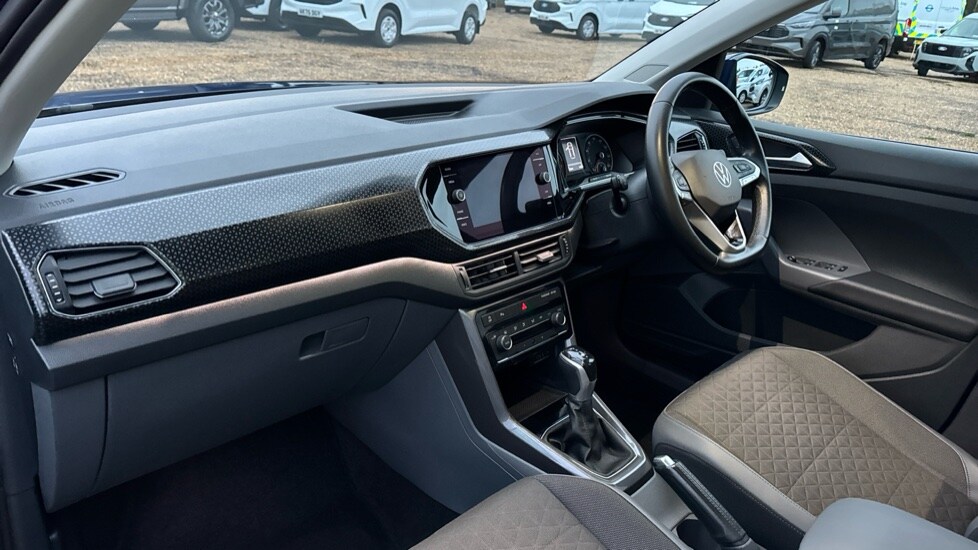 Used Volkswagen T-Cross 2021 for sale - 76351008: Photo 10