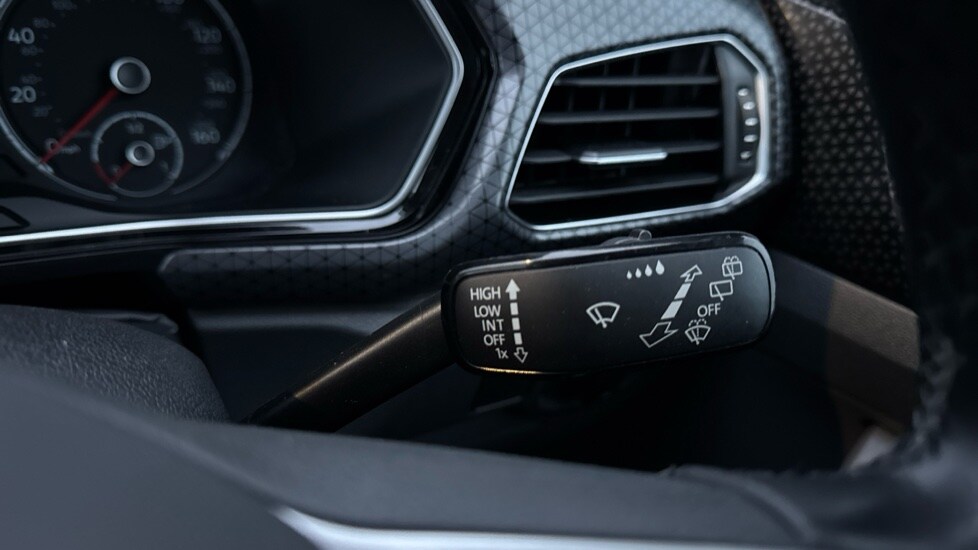 Used Volkswagen T-Cross 2021 for sale - 76351008: Photo 25