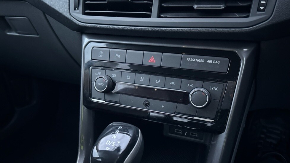 Used Volkswagen T-Cross 2021 for sale - 76351008: Photo 33