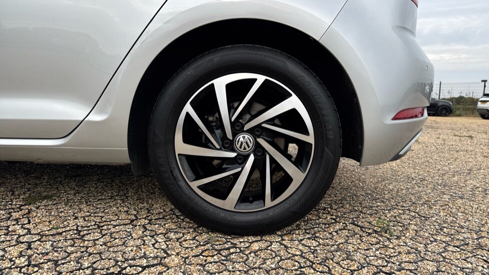 Used Volkswagen Golf 2020 for sale - 75864757: Photo 19