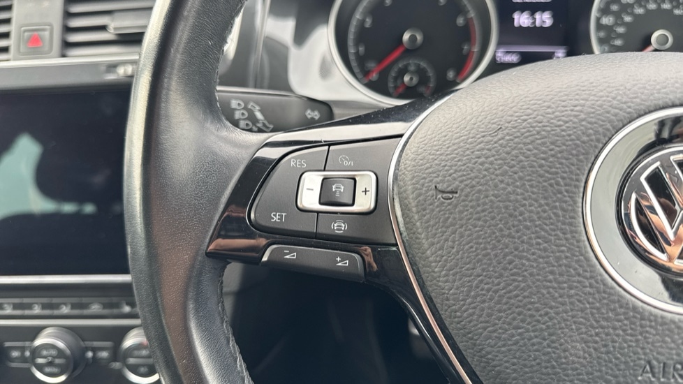 Used Volkswagen Golf 2020 for sale - 75864757: Photo 25