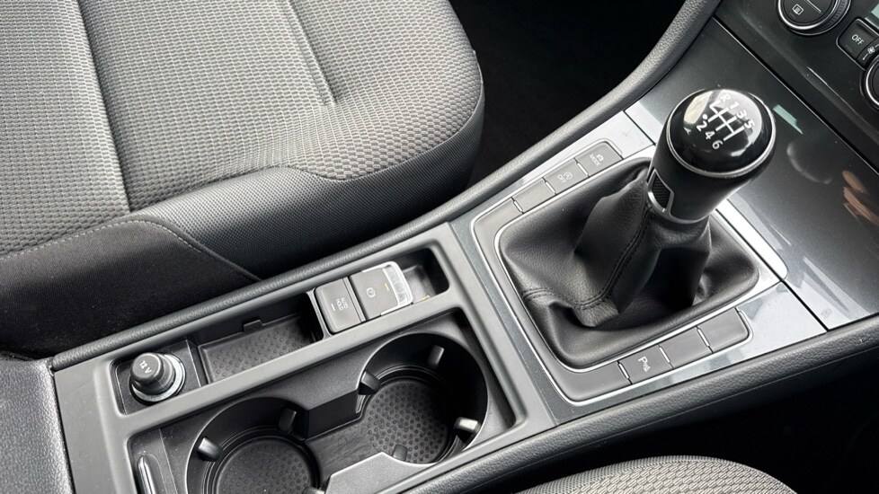 Used Volkswagen Golf 2020 for sale - 75864757: Photo 30