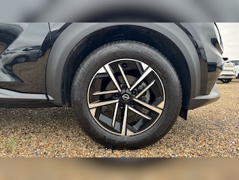 Used Nissan Juke 2024 for sale - 76487458: Photo