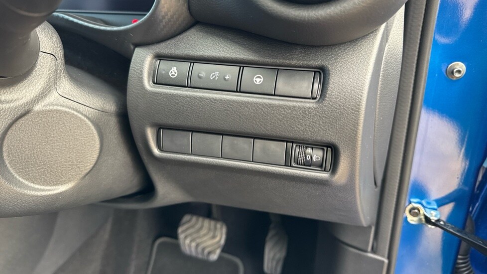 Used Nissan Juke 2025 for sale - 76586845: Photo 37