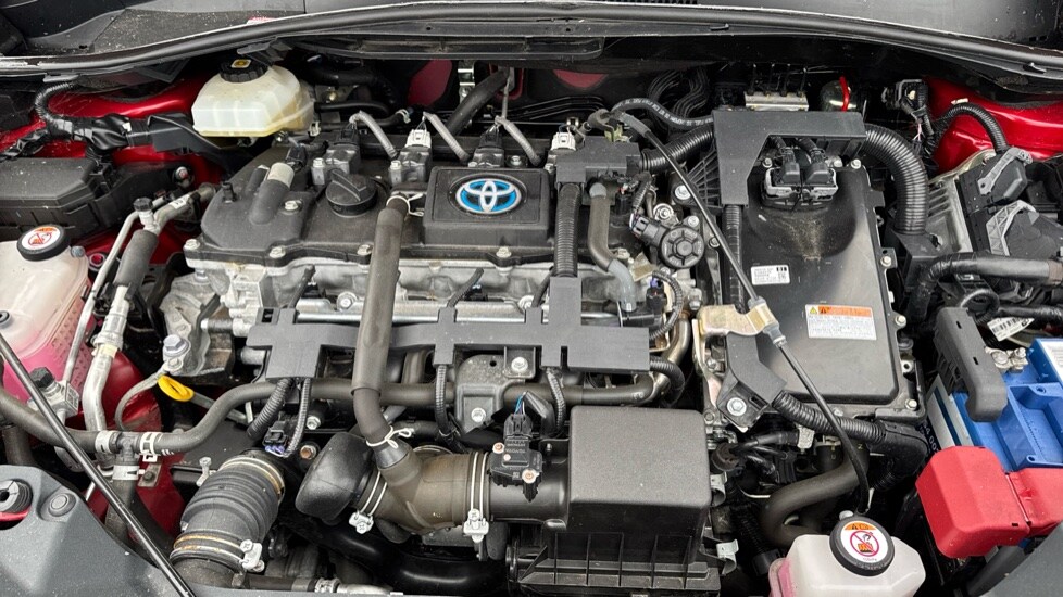 Used Toyota C-HR 2021 for sale - 76140195: Photo 16