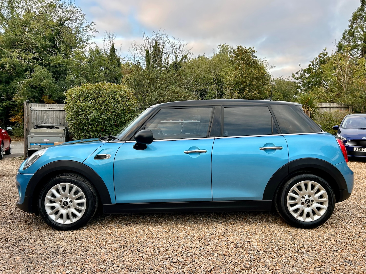 Used MINI Hatch 2015 for sale - 76490910: Photo 2