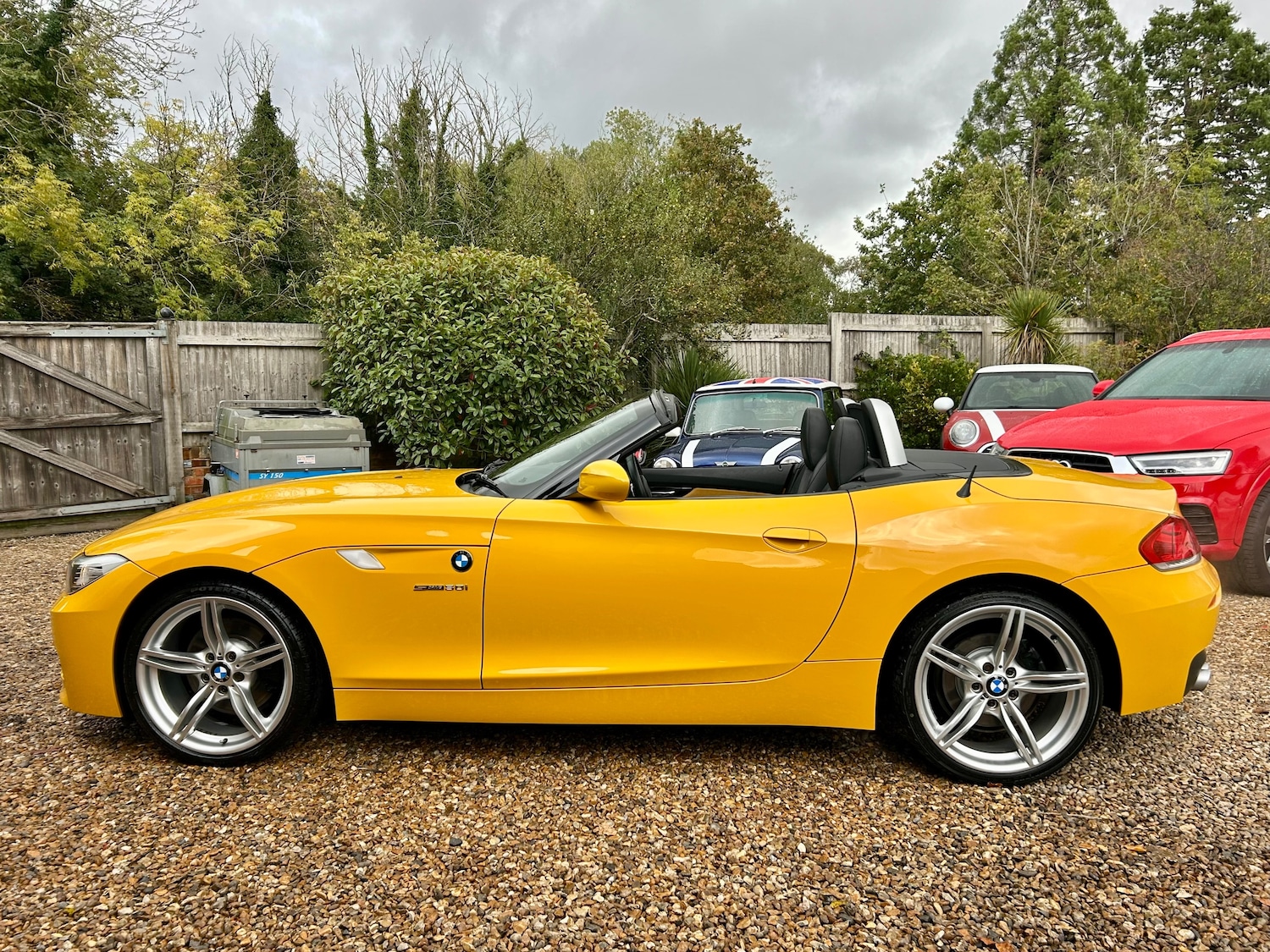 Used BMW Z4 2011 for sale - 76490919: Photo 2