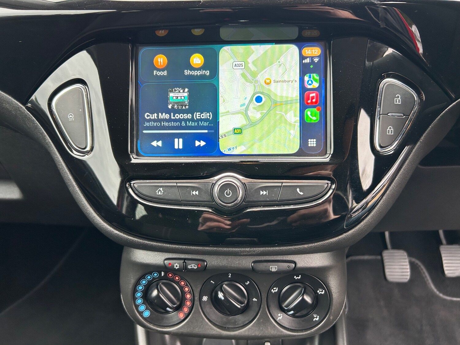 Used Vauxhall Corsa for sale - 78107115: Photo 25