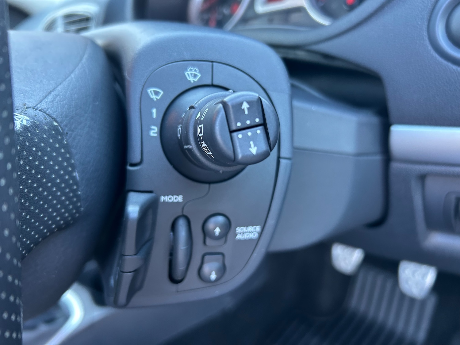 Used Renault Clio 2008 for sale - 77706470: Photo 29