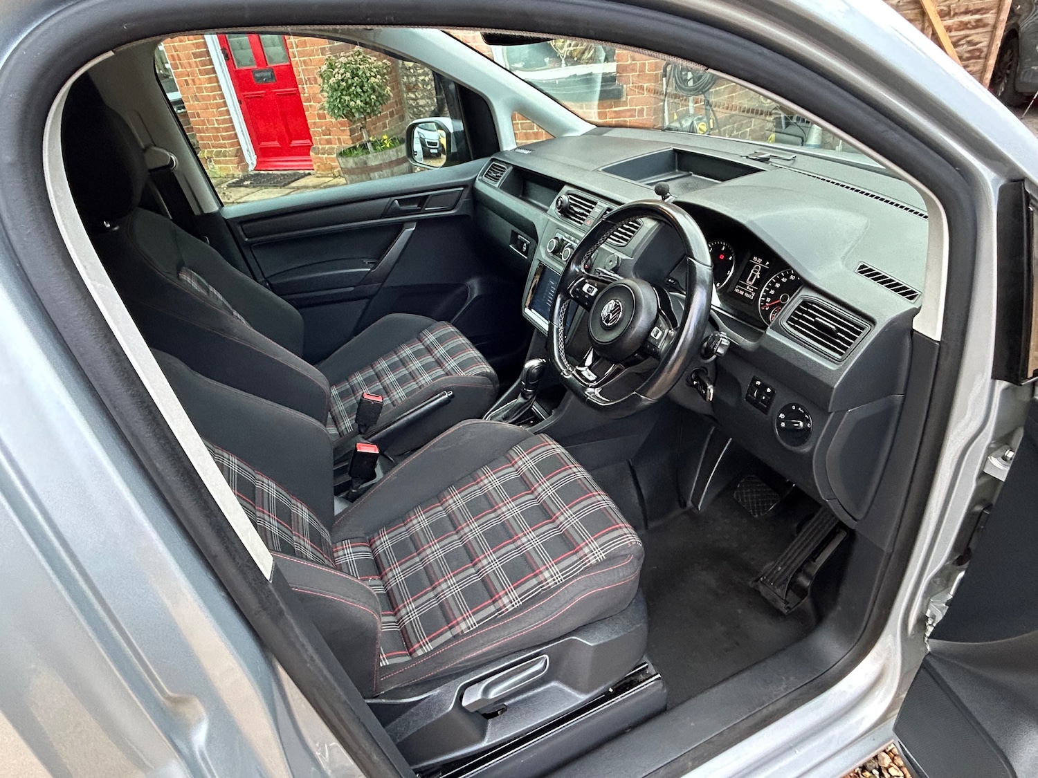 Used Volkswagen Caddy 2017 for sale - 77499789: Photo 17