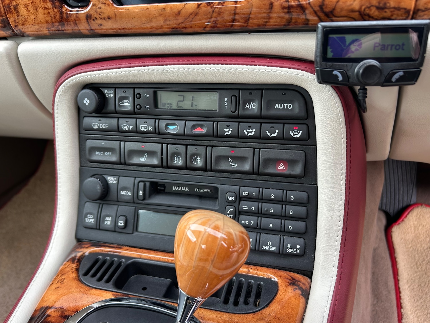 Used Jaguar XK8 2003 for sale - 77927497: Photo 28