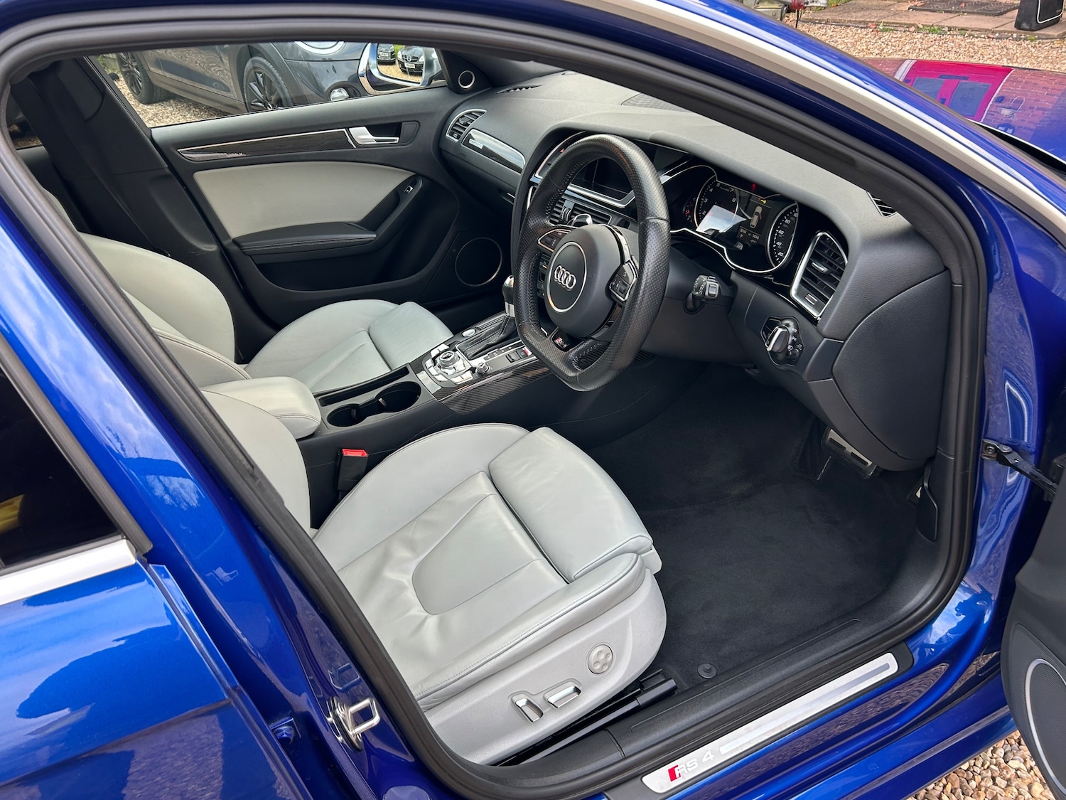 Used Audi RS4 2015 for sale - 78036881: Photo 22