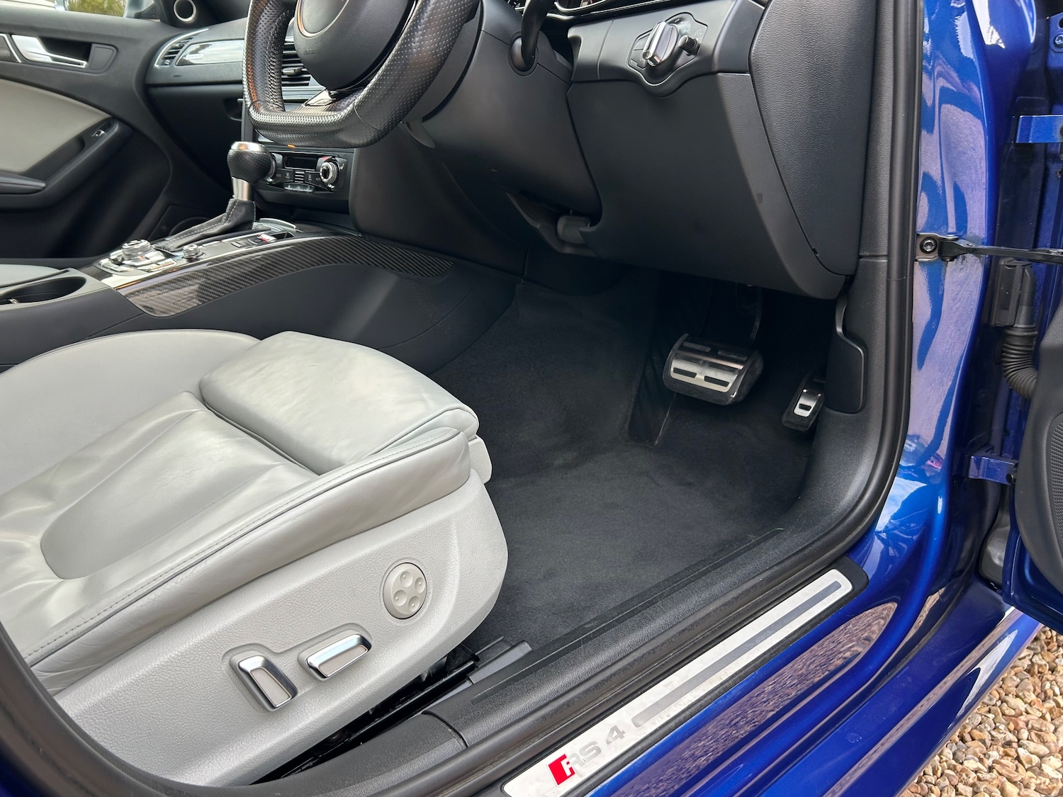 Used Audi RS4 2015 for sale - 78036881: Photo 23