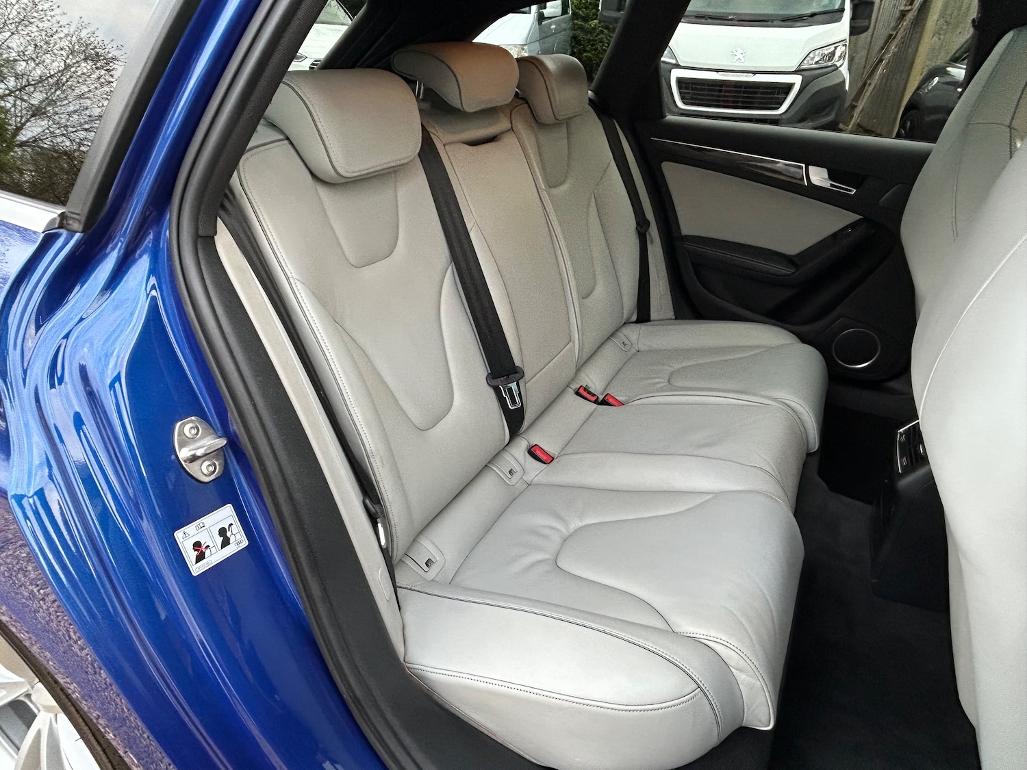 Used Audi RS4 2015 for sale - 78036881: Photo 42