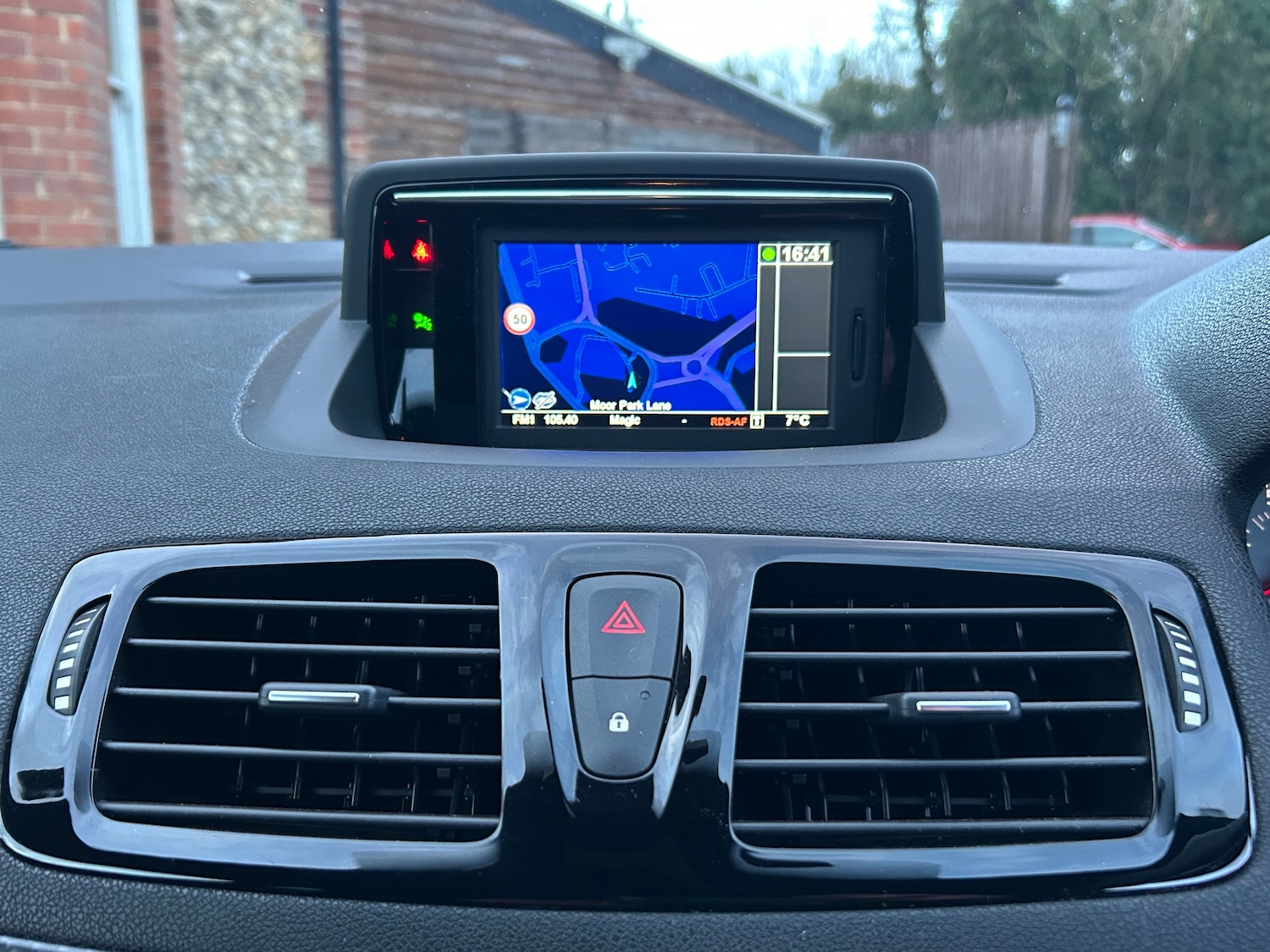 Used Renault Megane 2014 for sale - 77368833: Photo 30