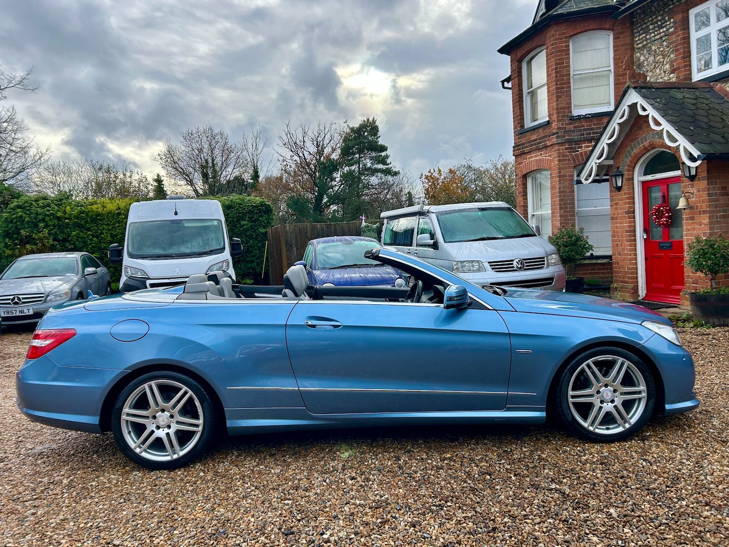 Used Mercedes-Benz E Class 2010 for sale - 77137835: Photo 13