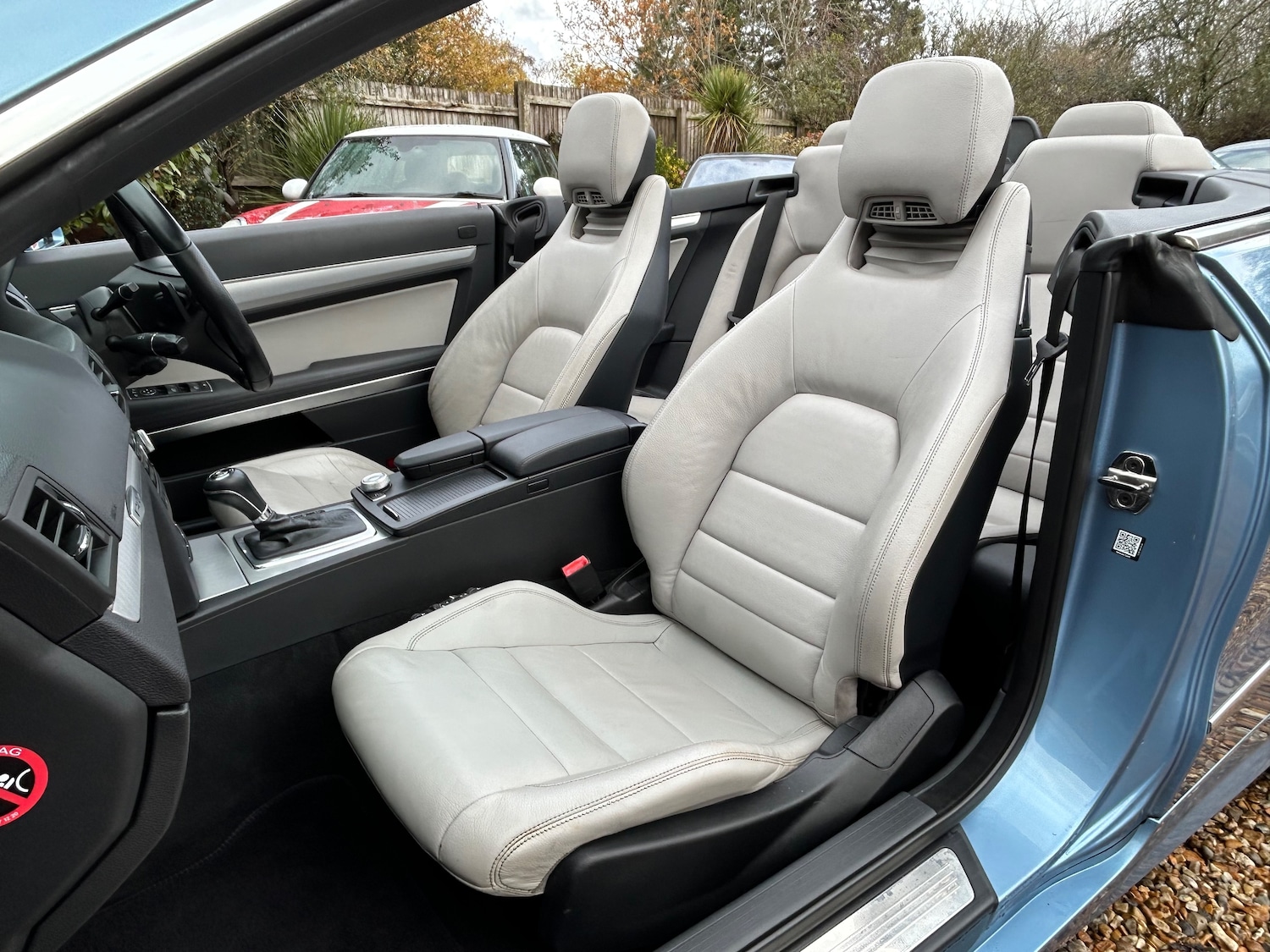 Used Mercedes-Benz E Class 2010 for sale - 77137835: Photo 37