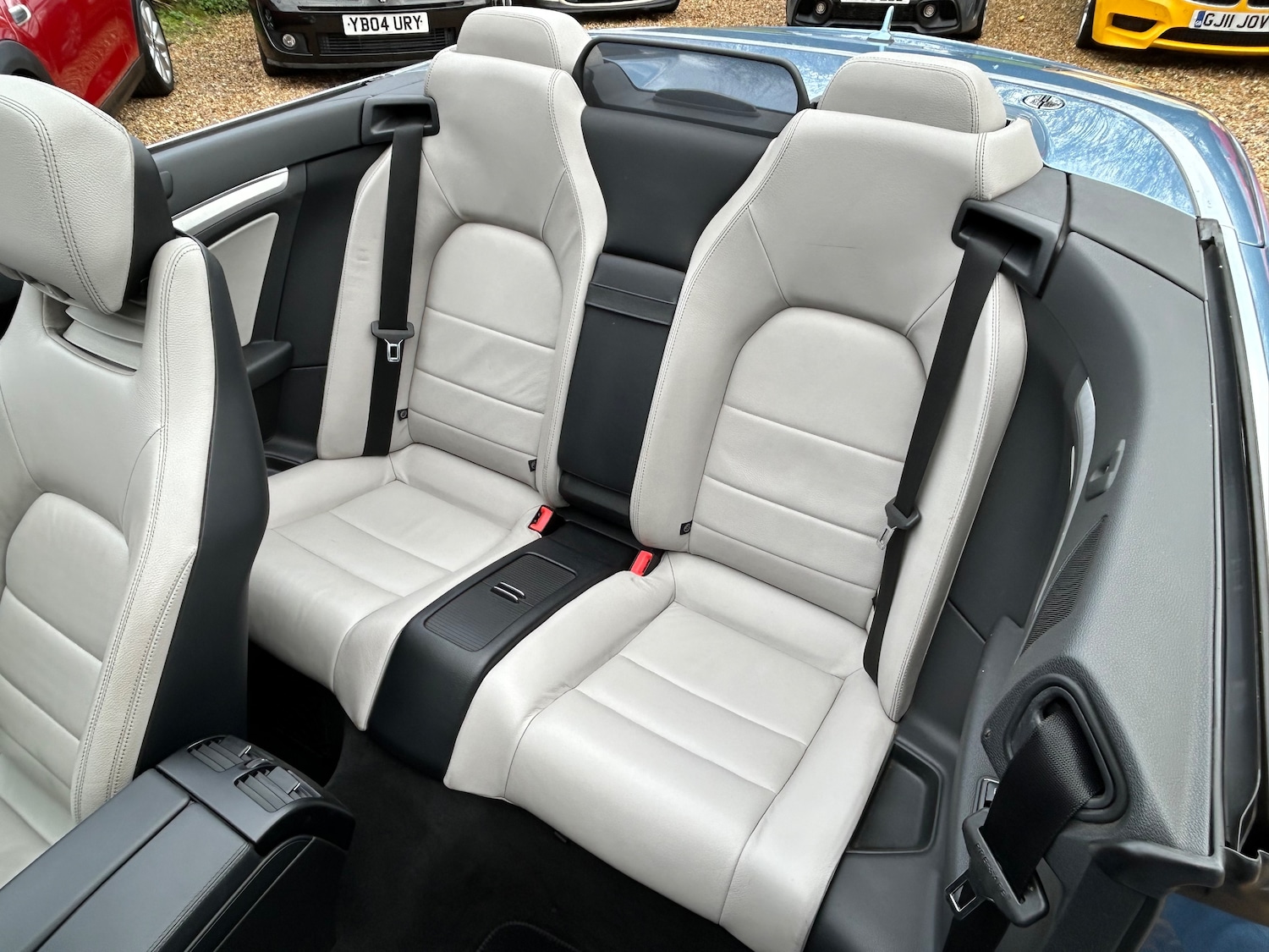 Used Mercedes-Benz E Class 2010 for sale - 77137835: Photo 39