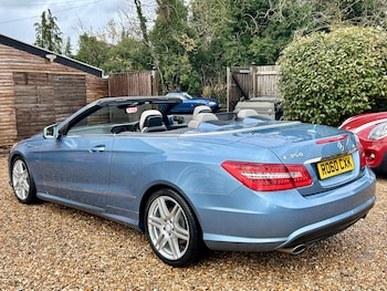 Used Mercedes-Benz E Class 2010 for sale - 77137835: Photo