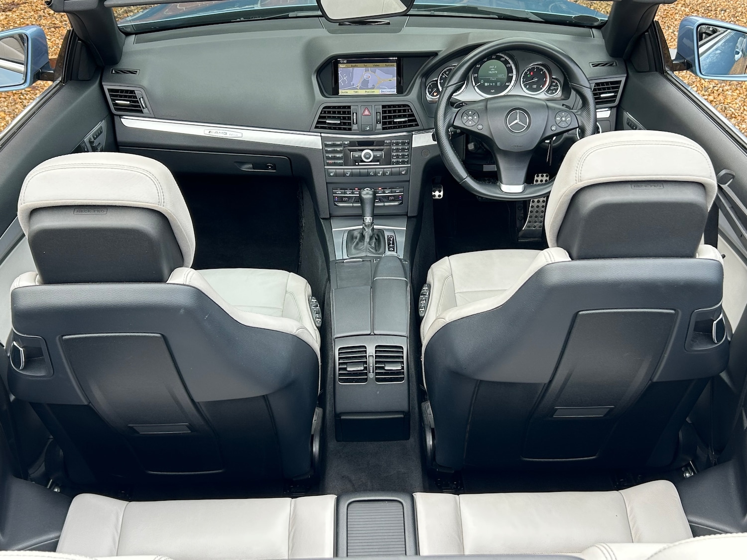 Used Mercedes-Benz E Class 2010 for sale - 77137835: Photo 48