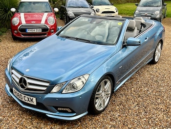 Used Mercedes-Benz E Class 2010 for sale - 77137835: Photo